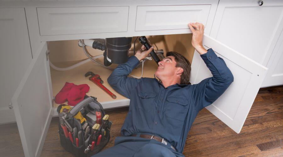 Local annual plumbing maintenance in Menlo, IA